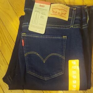 Levi's Women's Dark Blue Straight Leg Jeans